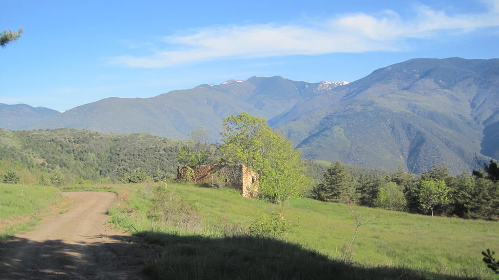 La Trobada Hotel Escaro Eksteriør billede
