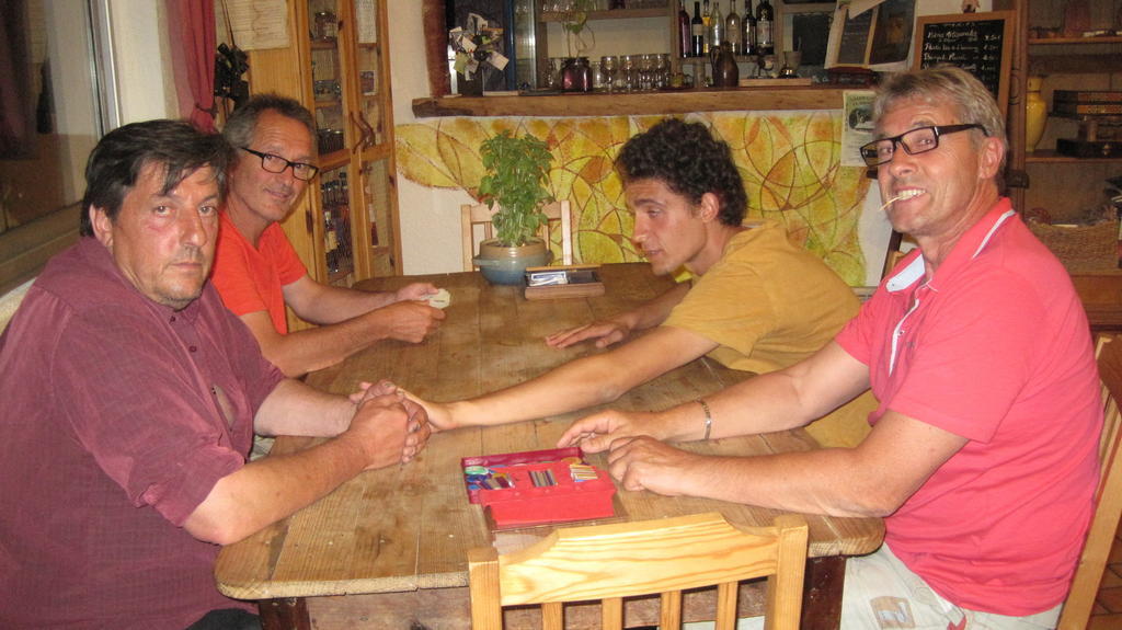La Trobada Hotel Escaro Eksteriør billede