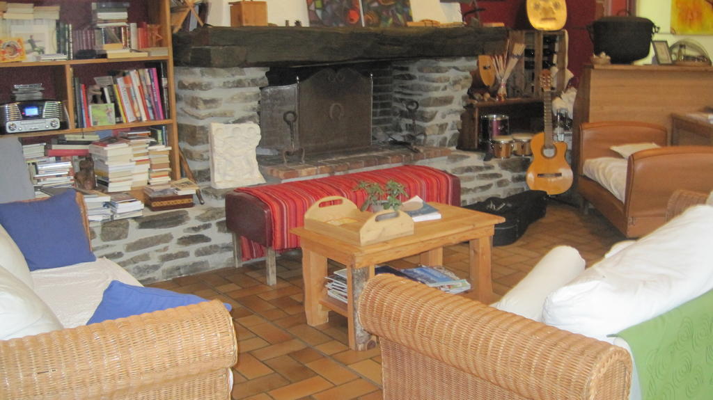 La Trobada Hotel Escaro Eksteriør billede